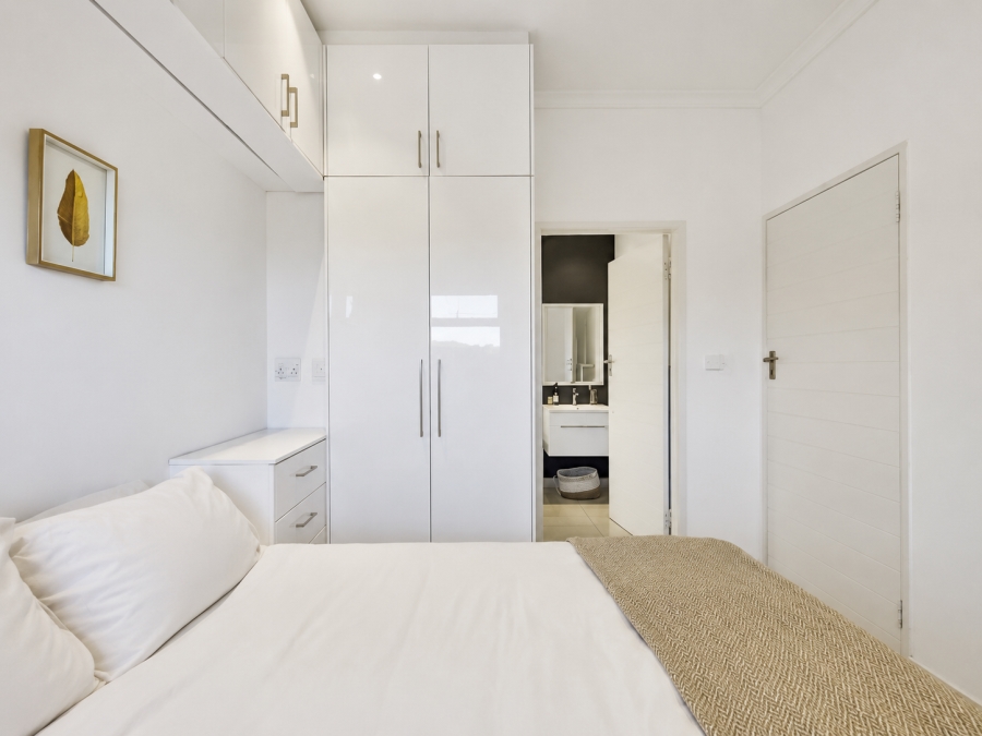 To Let 1 Bedroom Property for Rent in Vredehoek Western Cape